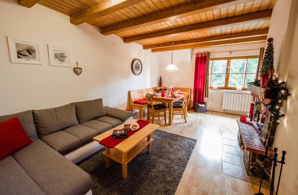 Apartments Mariborsko Pohorje Hočko Pohorje Buitenkant foto