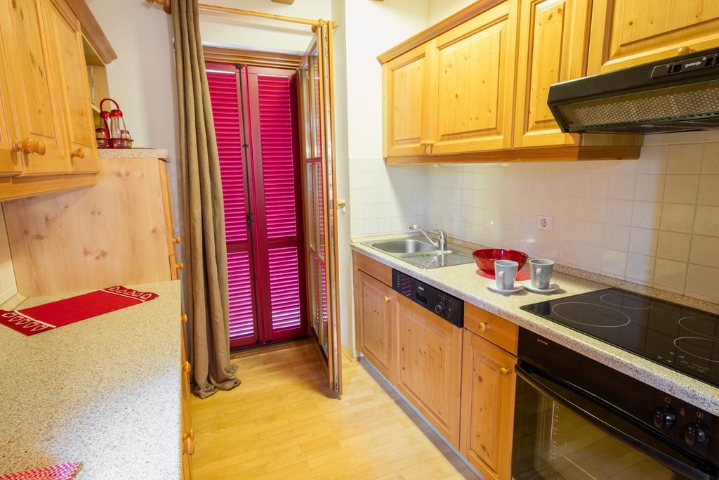 Apartments Mariborsko Pohorje Hočko Pohorje Buitenkant foto